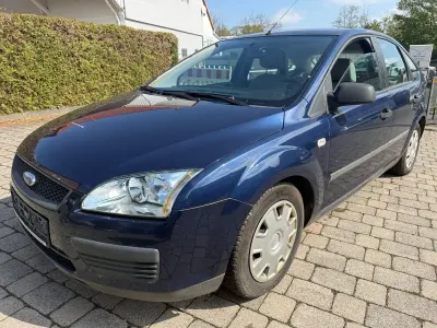 Gebraucht Ford Focus Trend 80 PS (58 kW) 2005 Blau Limousine