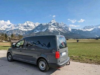 Gebraucht VW T6 102 PS (75 kW) 2016 Grau Van