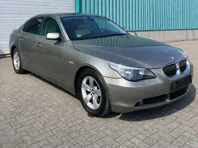 Brugt BMW 523 177 HK (130 kW) 2005 Guld Sedan