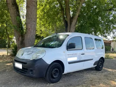 Gebraucht Renault Kangoo 90 PS (66 kW) 2011 Weiß Van / Kleinbus