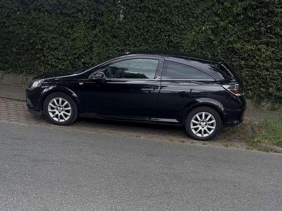 Gebraucht Opel Astra Selection 90 PS (66 kW) 2009 Schwarz Kleinwagen