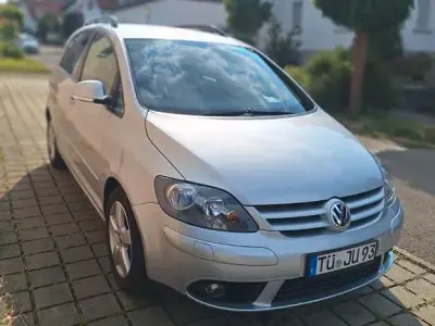 Gebraucht VW Golf Plus United 102 PS (75 kW) 2008 Silber Van / Kleinbus