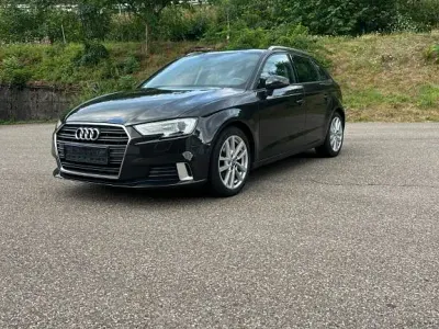 Gebraucht Audi A3 Sport 150 PS (110 kW) 2018 Braun Limousine