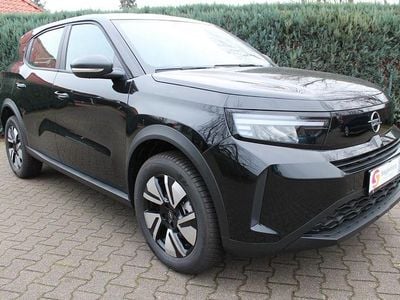 Neu Opel Frontera Edition 110 PS (80 kW) 2025 Schwarz SUV