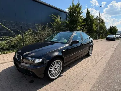 Gebraucht BMW 318 Sport Line 143 PS (105 kW) 2003 Schwarz Limousine