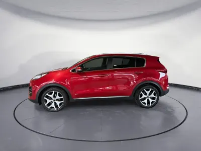 Używany Kia Sportage GT-Line 177 KM (130 kW) 2018 Czerwony SUV