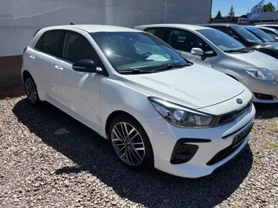 Gebraucht Kia Rio GT-Line 120 PS (88 kW) 2019 Weiß Limousine