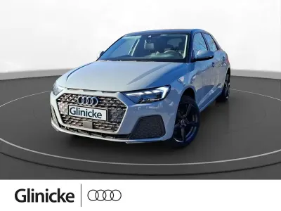Gebraucht Audi A1 Sportback Sport 95 PS (69 kW) 2025 Pfeilgrau perleffekt Kleinwagen