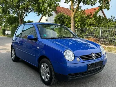 Gebraucht VW Lupo Basis 75 PS (55 kW) 2002 Blau Kleinwagen