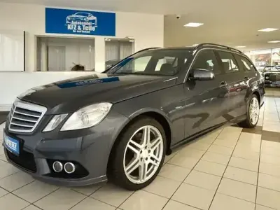 Używany Mercedes E200 184 KM (135 kW) 2010 Szary Sedan/Limuzyna