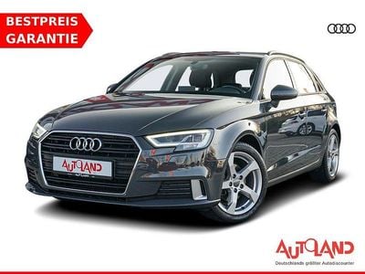 Gebraucht Audi A3 Comfort 116 PS (85 kW) 2018 Grau Limousine