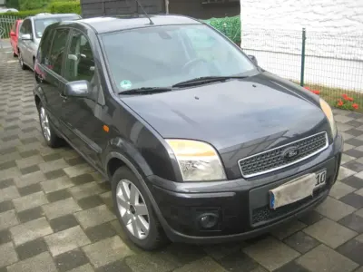 Gebraucht Ford Fusion 101 PS (74 kW) 2008 Grau Kleinwagen