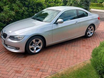 BMW 325
