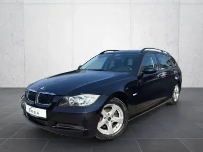 Gebraucht BMW 320 Comfort Edition 177 PS (130 kW) 2008 Carbonschwarz metallic Kombi