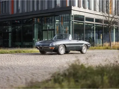 Gebraucht Alfa Romeo Spider Veloce 109 PS (80 kW) 1969 Grau Cabrio