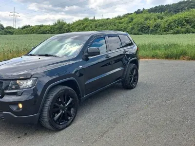 Usata Jeep Grand Cherokee Overland 241 CV (177 kW) 2013 Nero SUV