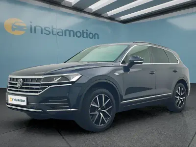 Gebraucht VW Touareg 231 PS (169 kW) 2022 Blau SUV