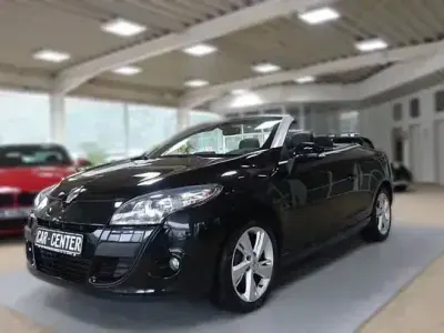 Gebraucht Renault Mégane Cabriolet Luxe 132 PS (97 kW) 2014 Schwarz Cabrio