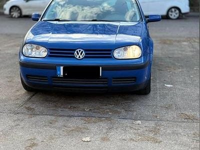Gebraucht VW Golf IV 90 PS (66 kW) 2004 Blau Kombi