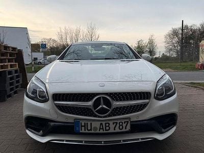 Gebraucht Mercedes SLC250 204 PS (150 kW) 2017 Weiß Cabrio