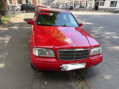 Mercedes C180