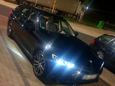Gebraucht BMW 320 190 PS (139 kW) 2022 Schwarz Kombi