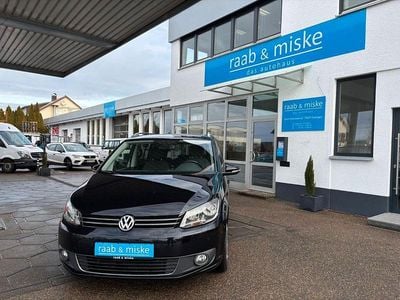 Schwarz Gebraucht 2012 VW Touran Highline Van / Kleinbus | 7.390 € (Guter Preis)