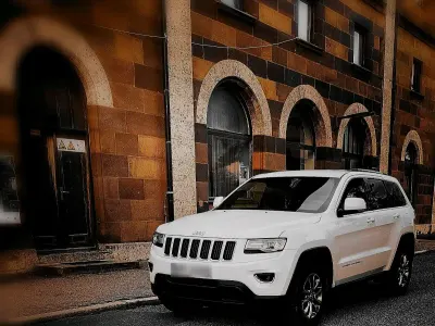 Gebraucht Jeep Grand Cherokee 190 PS (139 kW) 2014 Weiß SUV