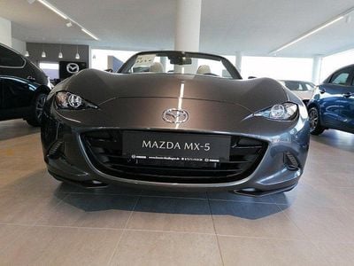 Second-hand Mazda MX5 Ad'Vantage 184 CP (135 kW) 2022 Gri Cabrio