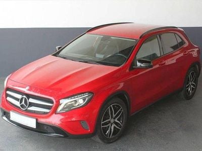 Second-hand Mercedes GLA220 Urban 170 CP (125 kW) 2014 Roșu SUV