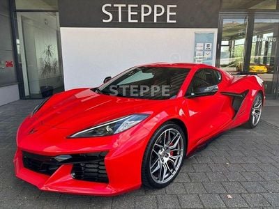Ny Corvette Z06 646 HK (475 kW) 2025 Rød Coupe