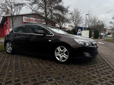 Braun Gebraucht 2012 Opel Astra OPC Limousine | 4.950 € (Fairer Preis)