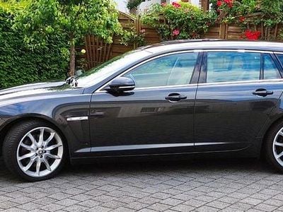 Gebraucht Jaguar XF Sportbrake S 275 PS (202 kW) 2013 Grau Kombi