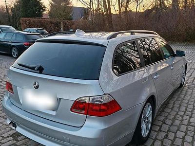 Gebraucht BMW 525 177 PS (130 kW) 2005 Silber Kombi