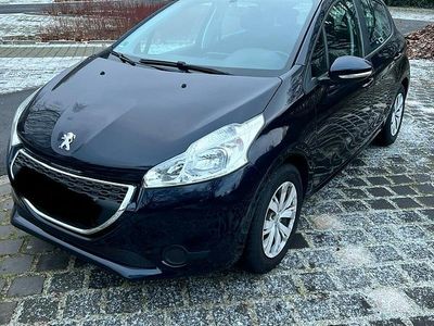 Gebraucht 2014 Peugeot 208 Kleinwagen | 3.200 € (Fairer Preis)