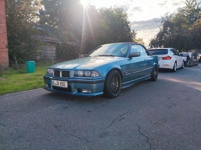 Gebraucht BMW 328 Cabriolet Performance 193 PS (141 kW) 1995 Grün Cabrio