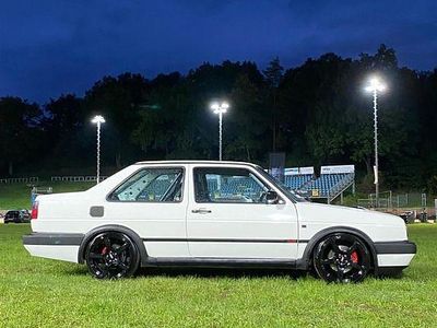 Gebraucht VW Jetta 250 PS (183 kW) 1991 Weiß Limousine