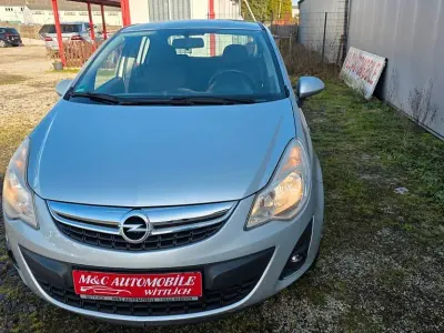 Gebraucht Opel Corsa Active 86 PS (63 kW) 2013 Silber Kleinwagen