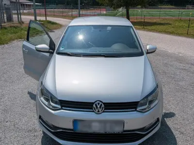 Gebraucht VW Polo Comfortline 90 PS (66 kW) 2017 Silber Kleinwagen