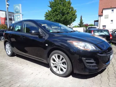 Gebraucht Mazda 3 Active Plus 105 PS (77 kW) 2011 Schwarz Kleinwagen