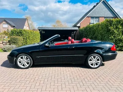 Gebraucht Mercedes CLK200 Avantgarde 184 PS (135 kW) 2008 Schwarz Cabrio