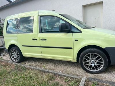 VW Caddy