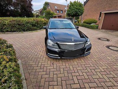 Mercedes C220
