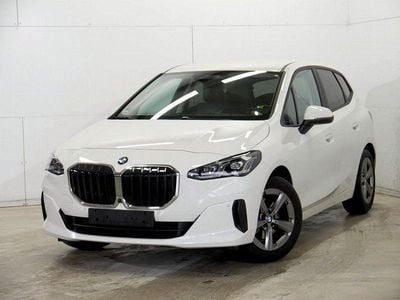 Gebraucht BMW 220 Active Tourer Sport Line 170 PS (125 kW) 2024 Weiß Van / Kleinbus