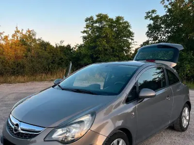 Gebraucht Opel Corsa Active 86 PS (63 kW) 2013 Braun Kleinwagen
