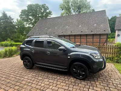 Gebraucht Dacia Duster Prestige 150 PS (110 kW) 2023 Grau SUV