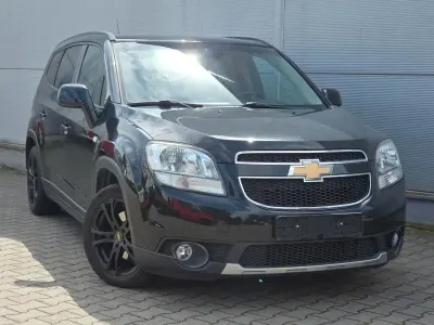 Gebraucht Chevrolet Orlando 140 PS (102 kW) 2013 Schwarz Van / Kleinbus