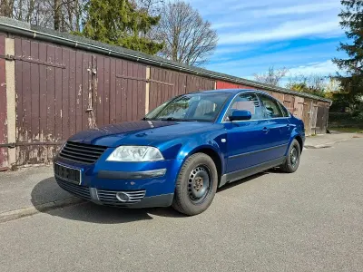 Gebraucht VW Passat 150 PS (110 kW) 2000 Blau Limousine