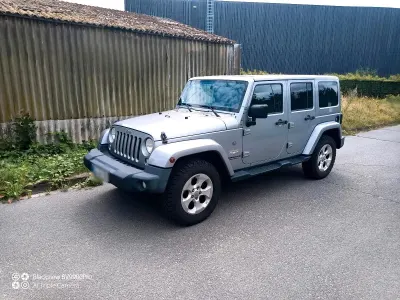 Gebraucht Jeep Wrangler Sahara 200 PS (147 kW) 2014 Grau SUV