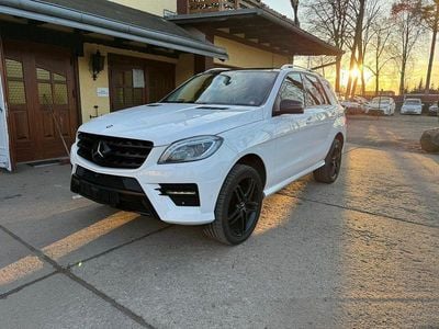 Gebraucht Mercedes ML350 AMG 258 PS (189 kW) 2014 Weiß SUV